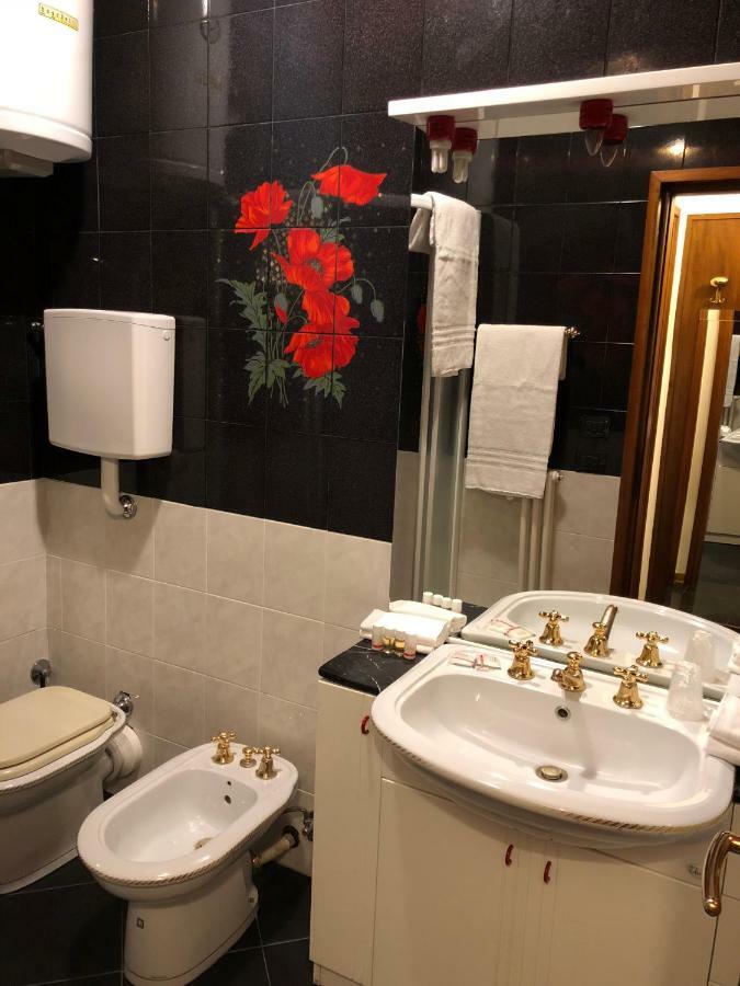 M14 Duomo Apartments Padova Ngoại thất bức ảnh